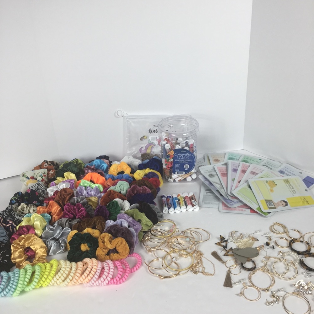 Not-So-Mysterious Mystery Box! - Picture 3 of 11
